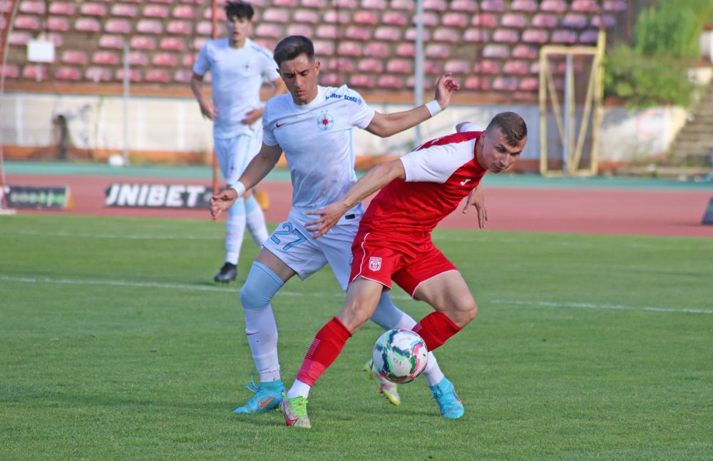 Dinamo, victorie la limită cu FCSB, în Ștefan cel Mare. Golul victoriei, marcat din lovitură liberă_33