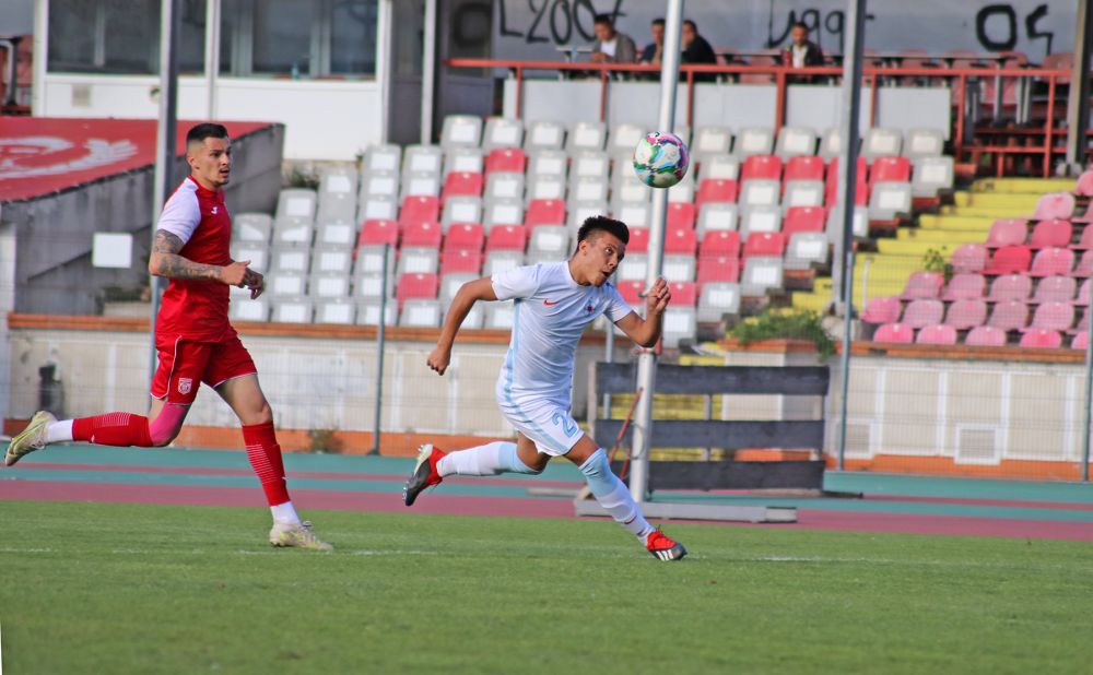Dinamo, victorie la limită cu FCSB, în Ștefan cel Mare. Golul victoriei, marcat din lovitură liberă_36