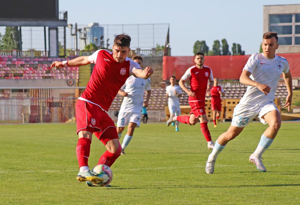 Dinamo, victorie la limită cu FCSB, în Ștefan cel Mare. Golul victoriei, marcat din lovitură liberă_47