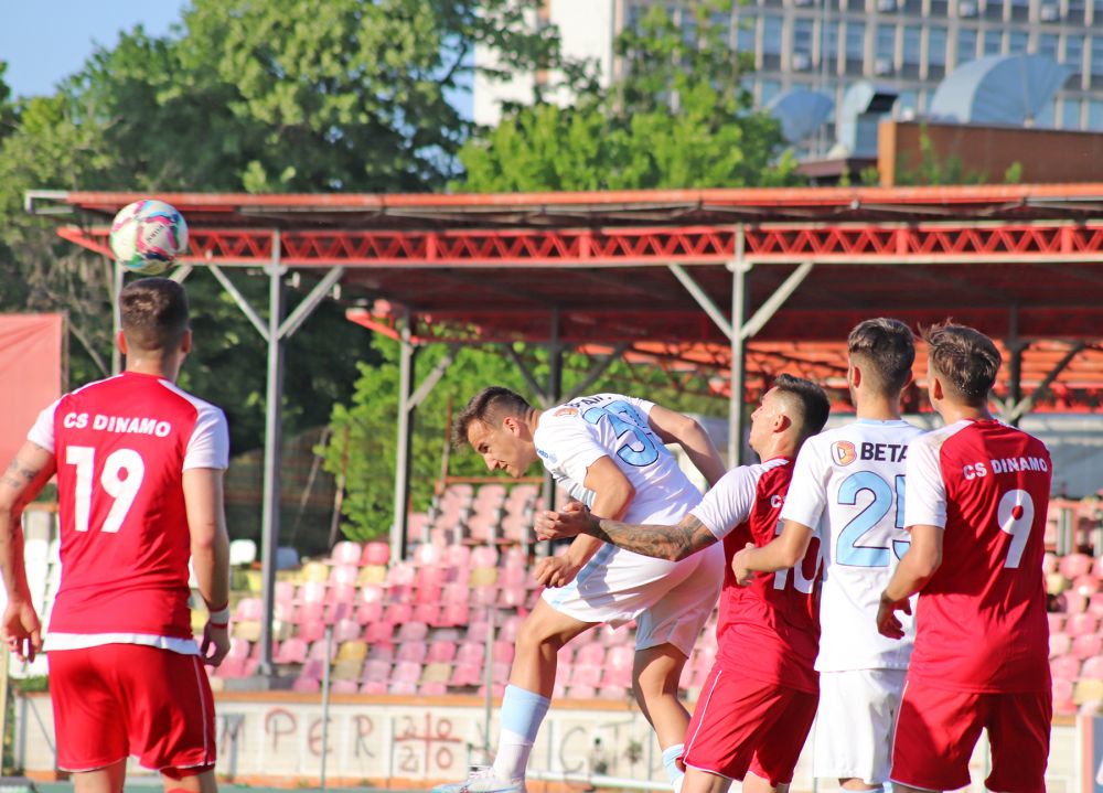 Dinamo, victorie la limită cu FCSB, în Ștefan cel Mare. Golul victoriei, marcat din lovitură liberă_58
