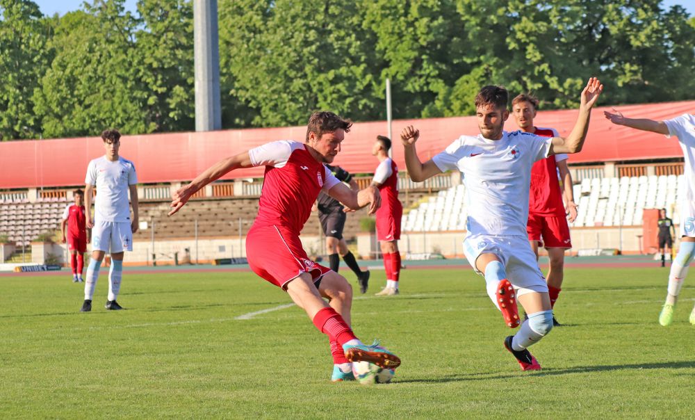 Dinamo, victorie la limită cu FCSB, în Ștefan cel Mare. Golul victoriei, marcat din lovitură liberă_60