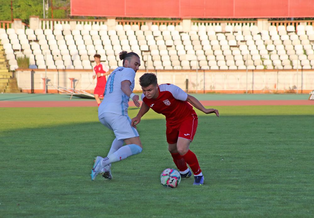 Dinamo, victorie la limită cu FCSB, în Ștefan cel Mare. Golul victoriei, marcat din lovitură liberă_70