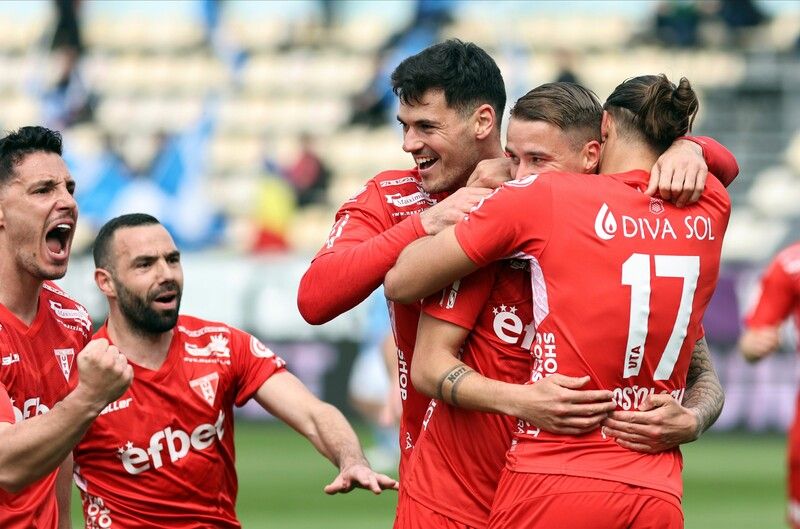 CS Mioveni - UTA 0-2 I Hoxhallari Demollari! Albanezul de națională și Postolachi înscriu în victoria obligatorie pentru UTA lui Mircea Rednic_3