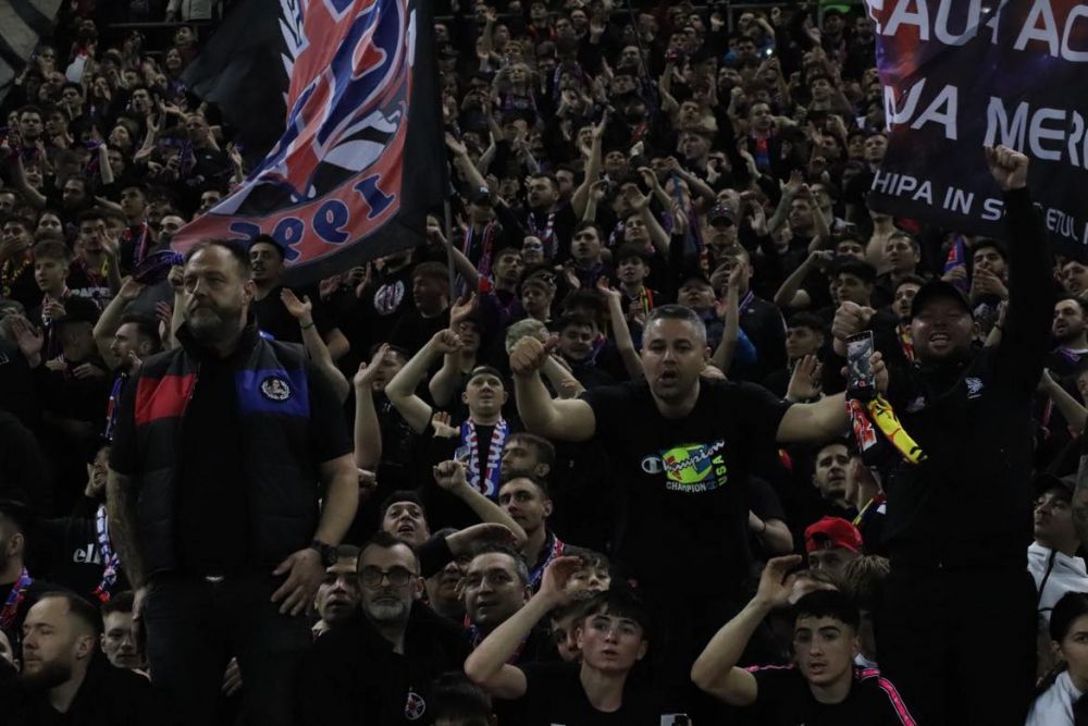 Câți fani au fost prezenți la FCSB - CFR Cluj: cea mai mare asistență din ultimii șapte ani_1