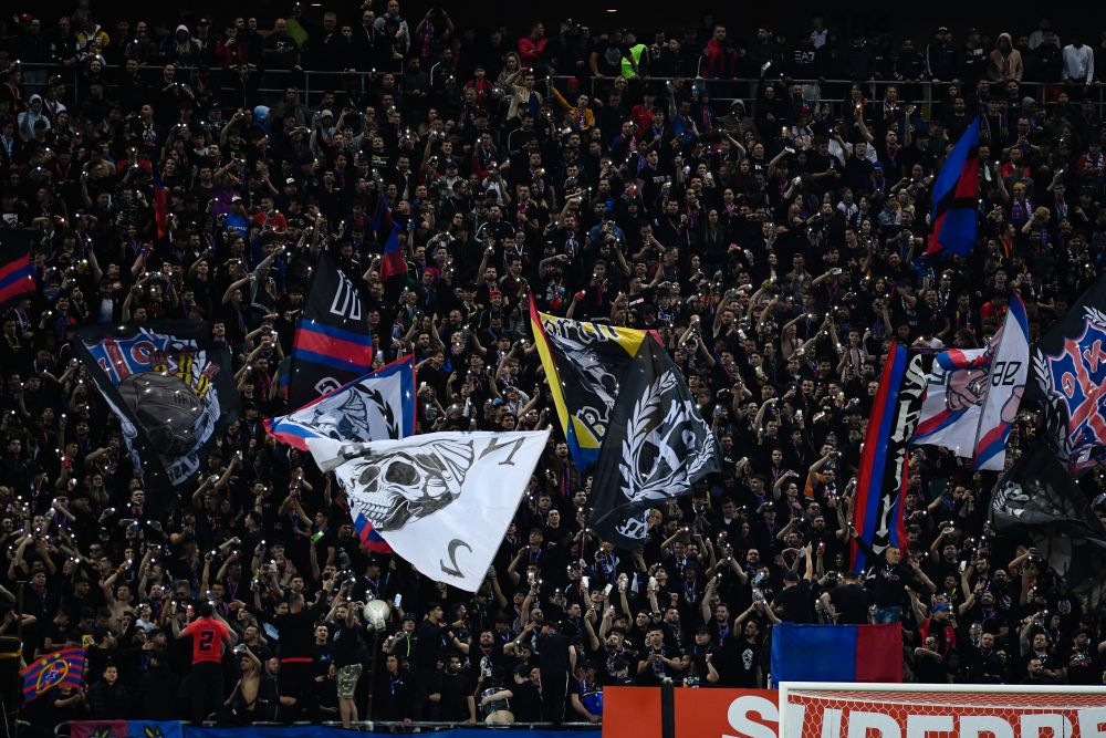Cine a câștigat duelul fanilor? 40 de imagini spectaculoase de la Dinamo - CSA Steaua și FCSB - CFR Cluj_14