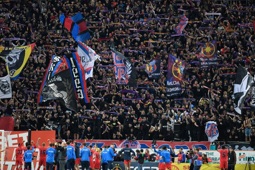 Cine a câștigat duelul fanilor? 40 de imagini spectaculoase de la Dinamo - CSA Steaua și FCSB - CFR Cluj_18