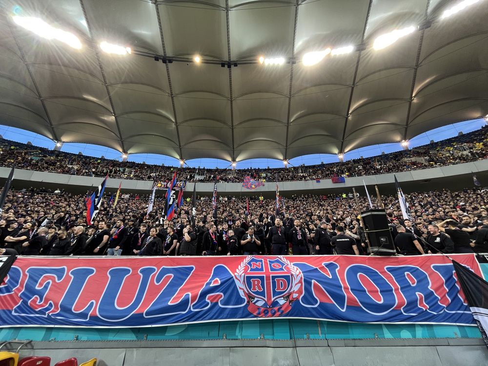 Cine a câștigat duelul fanilor? 40 de imagini spectaculoase de la Dinamo - CSA Steaua și FCSB - CFR Cluj_5