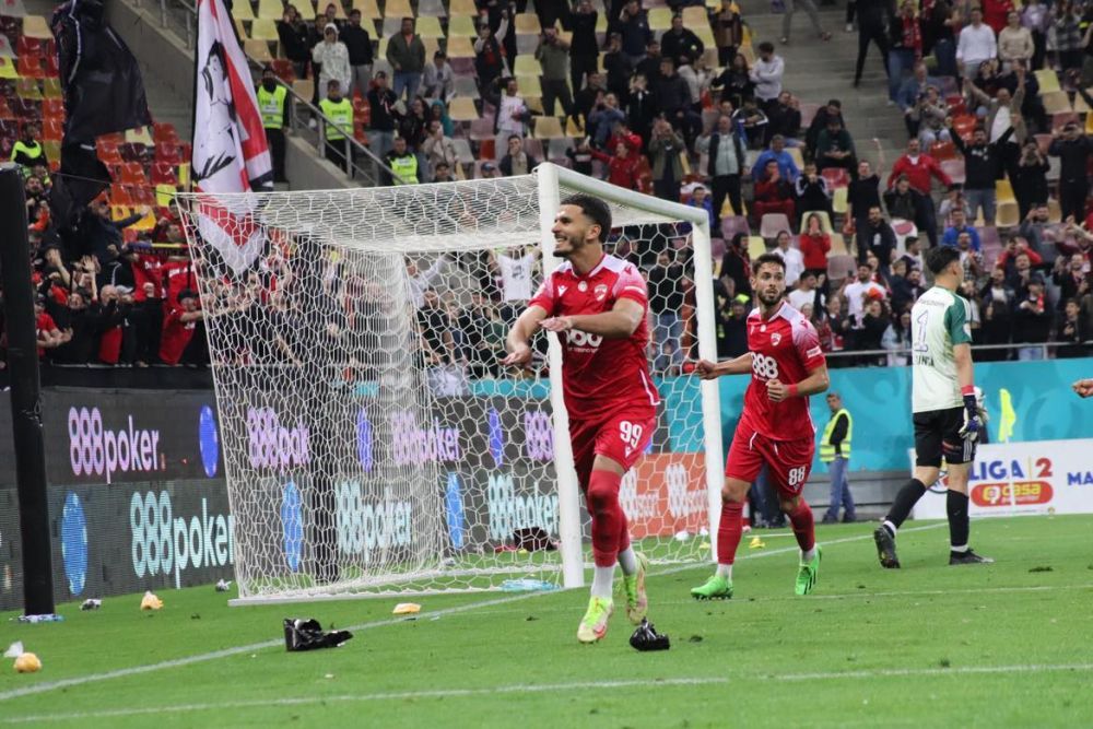Lamine Ghezali i-a anunțat pe steliști la 3-0: ”Game Over”! Imaginile cu gestul sfidător al francezului de la Dinamo, MVP în derby_3