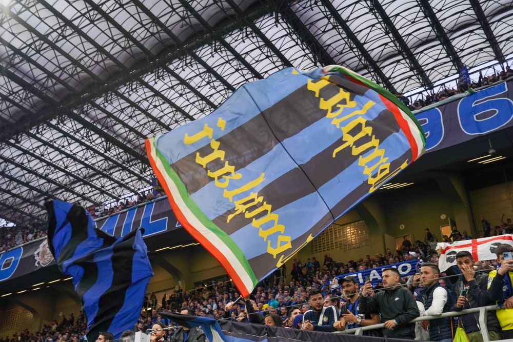 Fanii lui Inter au făcut un spectacol de gală la înfruntarea cu AC Milan. Imagini memorabile din tribune_3