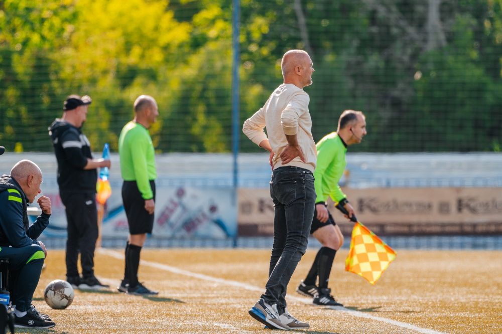 Fostul antrenor de la Astra Giurgiu, campion alături de 6 fotbaliști trecuți prin România! Unul dintre ei a jucat la FCSB_1