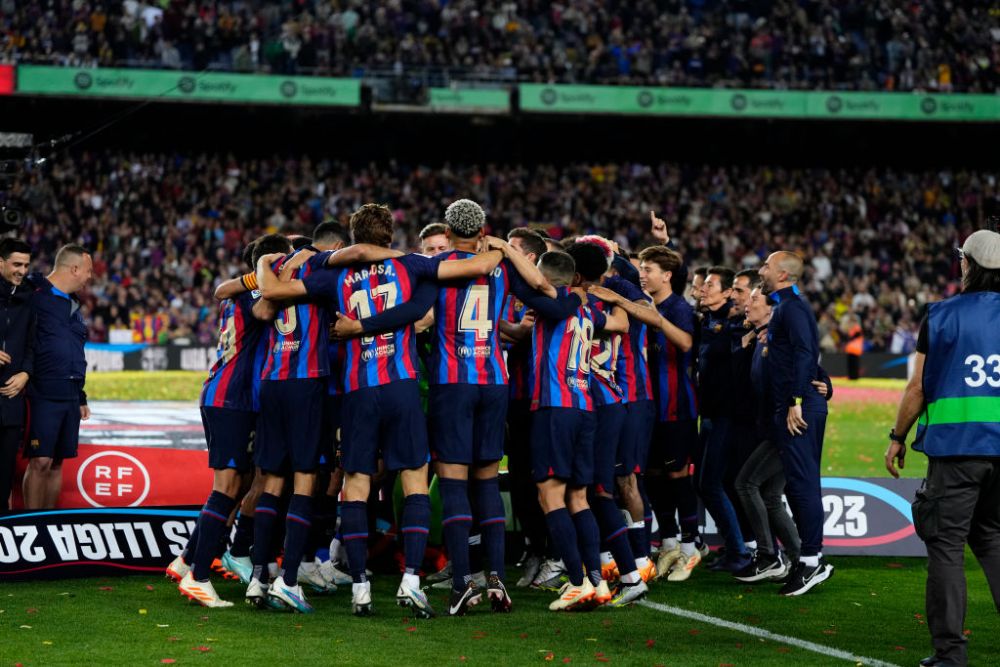 FC Barcelona a primit trofeul de campioană pe Camp Nou. Cele mai frumoase imagini de la sărbătoarea catalanilor_2