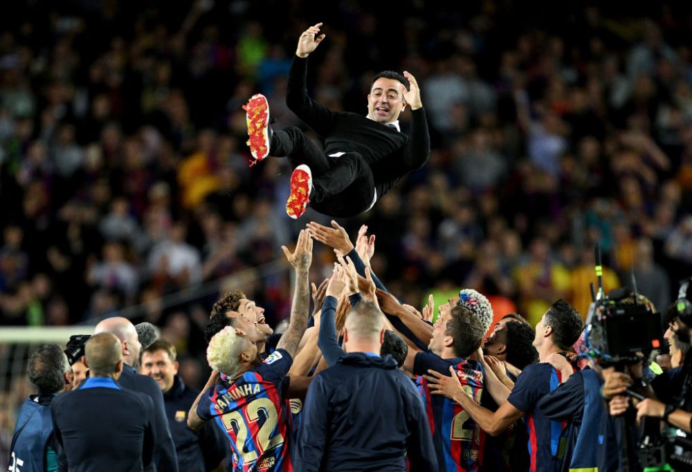 FC Barcelona a primit trofeul de campioană pe Camp Nou. Cele mai frumoase imagini de la sărbătoarea catalanilor_8