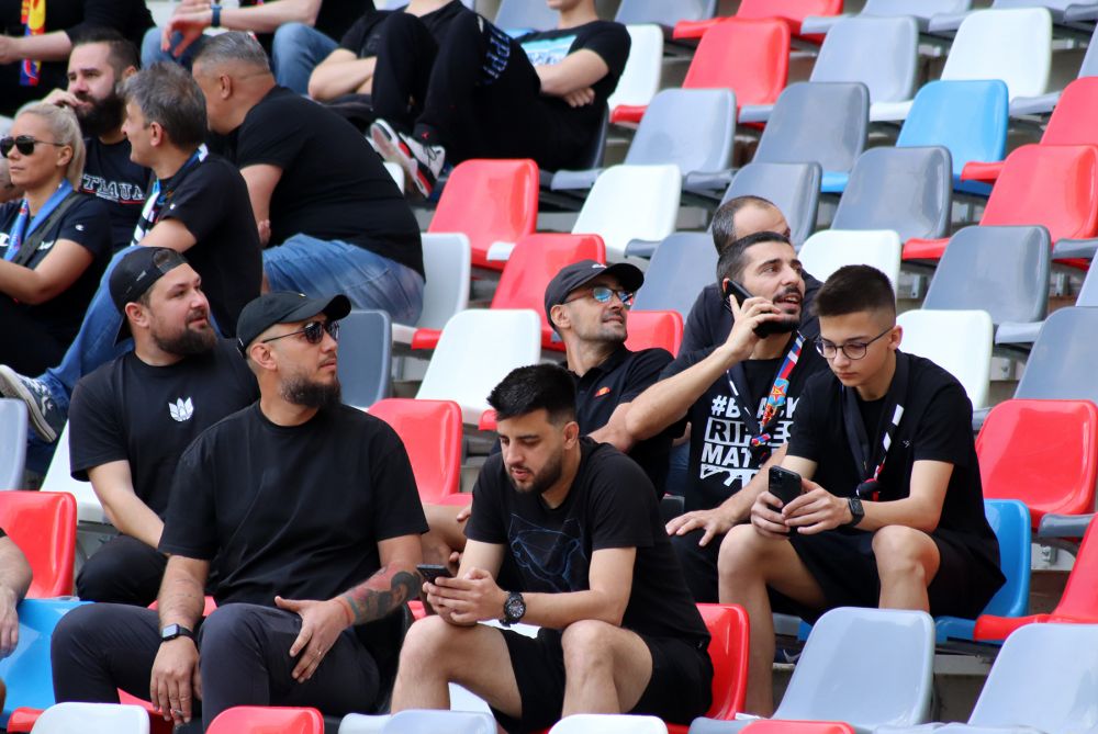 Fanii lui CSA Steaua au întors armele împotriva lui Florin Talpan! Mesajele Peluzei Sud + tribunele goale de pe Ghencea _11