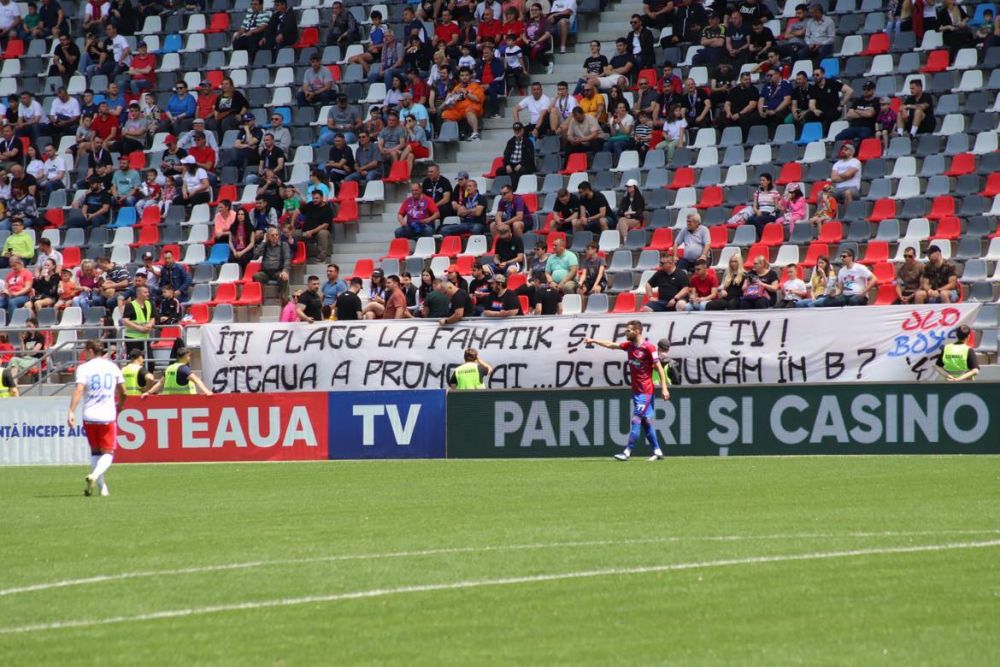 Fanii lui CSA Steaua au întors armele împotriva lui Florin Talpan! Mesajele Peluzei Sud + tribunele goale de pe Ghencea _4