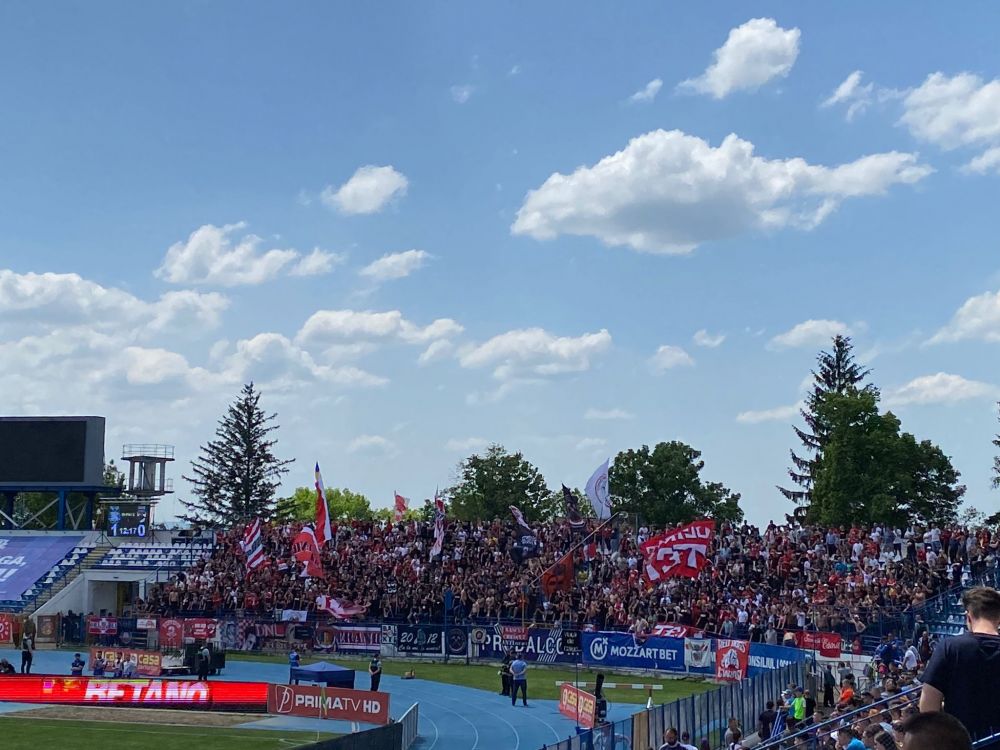 Au luat cu asalt stadionul! Fanii au umplut tribunele la Poli Iași - Dinamo_2