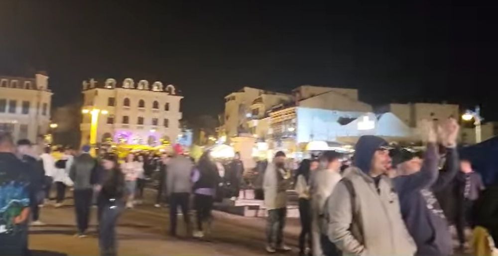 Petrecere cu drone în centrul istoric din Constanța. Ce a apărut pe cer după victoria cu FCSB_5