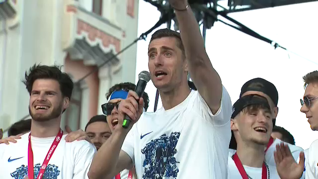Așa arată bucuria! Mii de fani au sărbătorit titlul Farului: „Ne-am făcut damblaua, am bătut pe Steaua!” _29