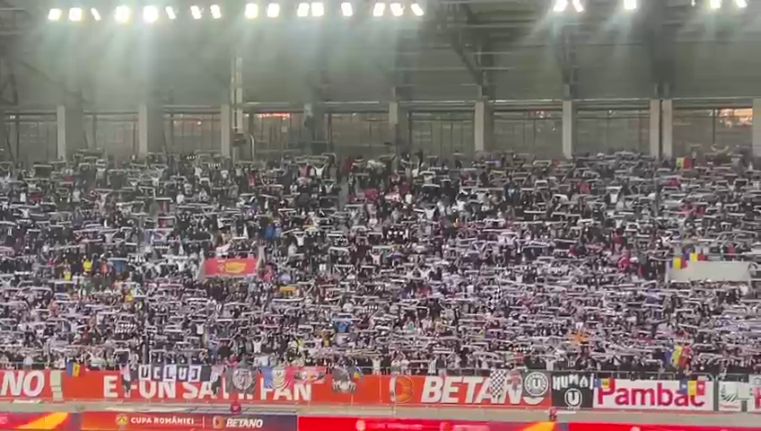 Atmosferă nebună la Sepsi - 'U' Cluj! Stadionul s-a împărțit în trei culori: roșu, alb și negru_14