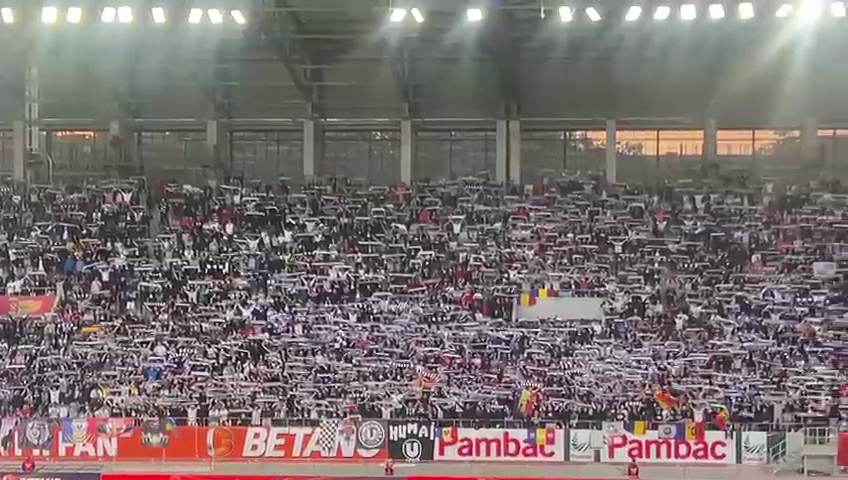 Atmosferă nebună la Sepsi - 'U' Cluj! Stadionul s-a împărțit în trei culori: roșu, alb și negru_20