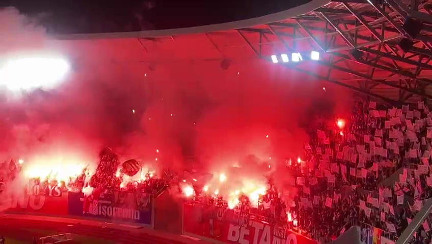 „Șepcile roșii” au luat cu asalt stadionul! Nebunie pe arena din Sibiu, la Sepsi OSK - 'U' Cluj_7