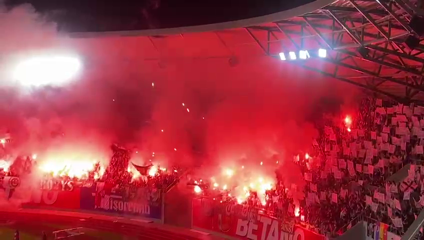 „Șepcile roșii” au luat cu asalt stadionul! Nebunie pe arena din Sibiu, la Sepsi OSK - 'U' Cluj_11
