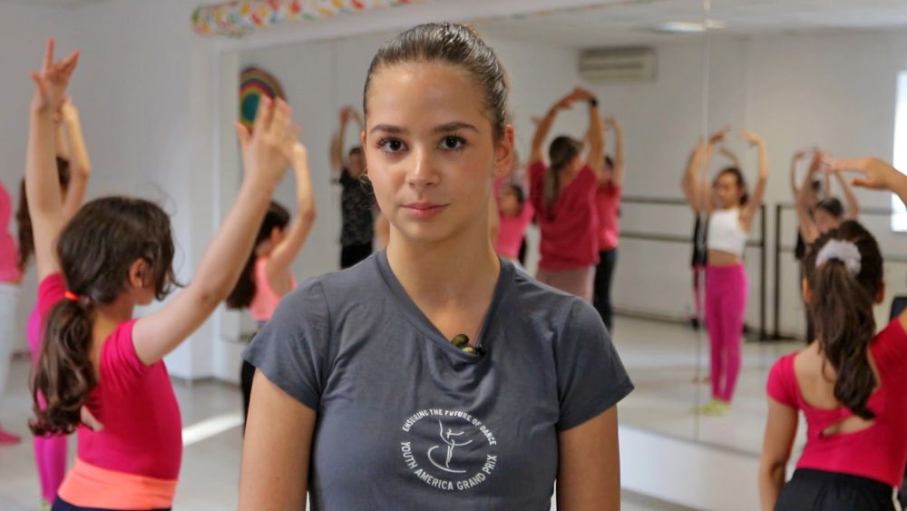 Fiica unui cunoscut antrenor italian este una dintre cele mai bune tinere dansatoare din România!_15