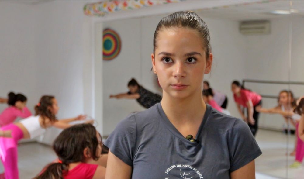 Fiica unui cunoscut antrenor italian este una dintre cele mai bune tinere dansatoare din România!_16