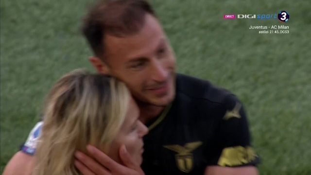 Emoție pură pe Olimpico: Ștefan Radu s-a retras după meciul 427 pentru Lazio! Aplauze, lacrimi și o ultimă banderolă_34