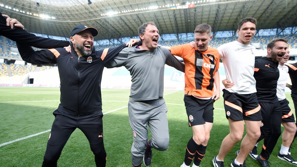 Șahtior Donețk e campioana Ucrainei după un meci cu 6 eliminați și merge direct în grupele Champions League! Dezastru la Dinamo Kiev, echipa lui Mircea Lucescu_13