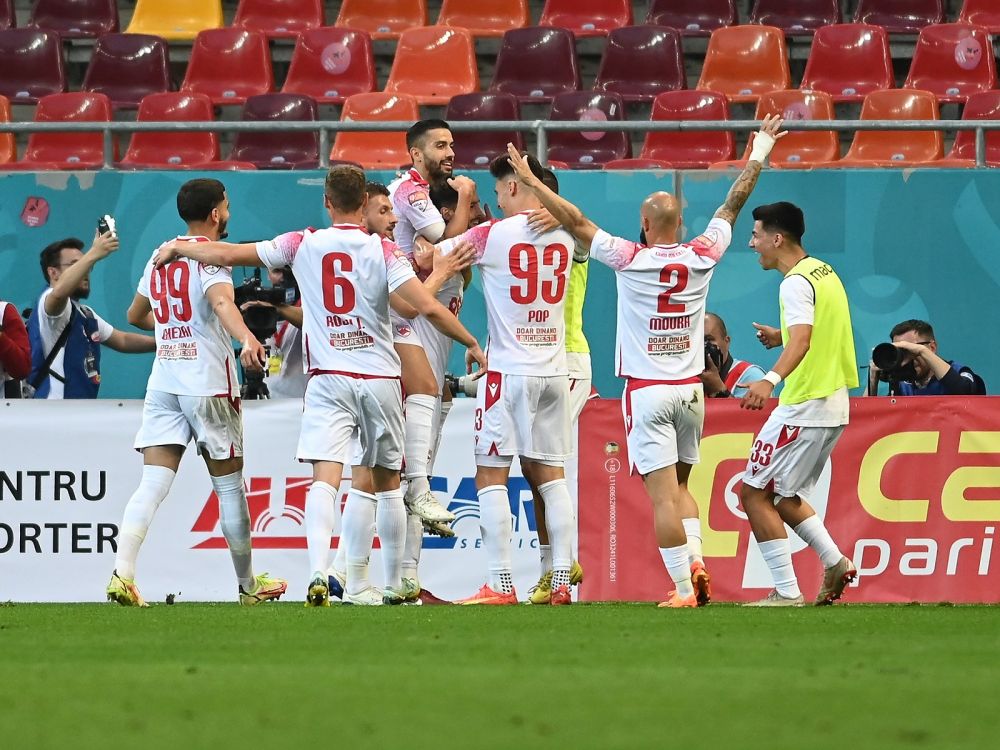 Dinamo - FC Argeș 6-1 | Atenție, „câini” răi! Jucătorii lui Burcă, aproape de revenirea în Liga 1 după victoria clară de pe Arena Națională_10