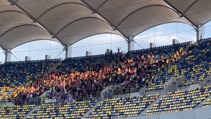 Atmosferă nebună la Dinamo - FC Argeș! Fanii dinamoviști au făcut spectacol total pe Arena Națională_22