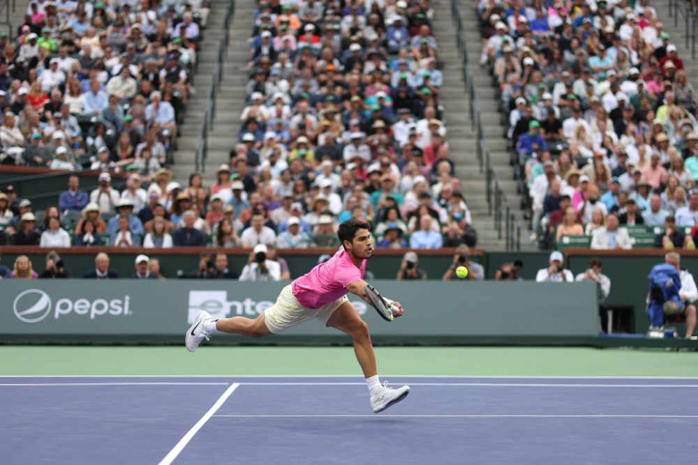 L-a făcut uitat pe Federer! „Regele fileului”, Alcaraz a încântat publicul parizian, în prima victorie la Roland Garros 2023 _14