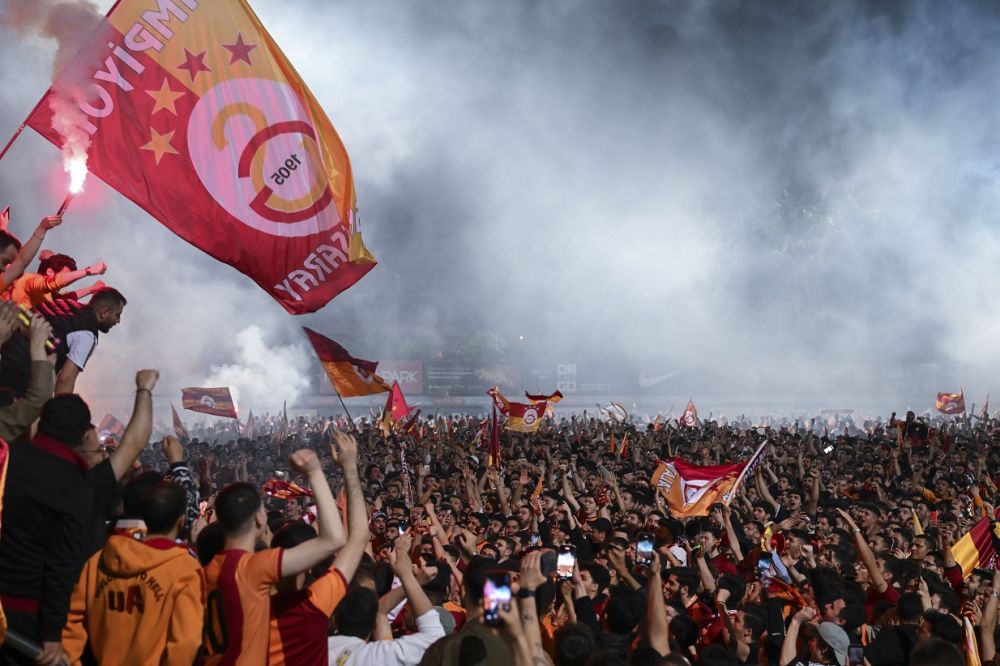 Sărbătoare la Istanbul! Galatasaray a câștigat titlul cu numărul 23, după ce anul trecut a terminat pe 13_1