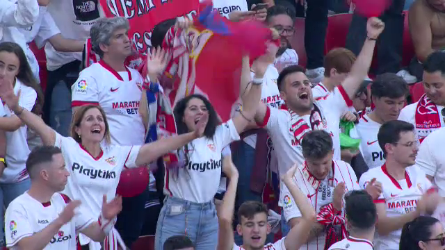Show total la Sevilla - AS Roma! Atmosferă nebună în tribune la finala Europa League_22