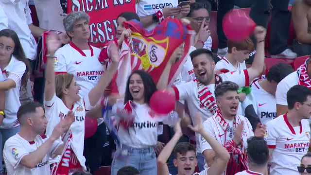 Show total la Sevilla - AS Roma! Atmosferă nebună în tribune la finala Europa League_23