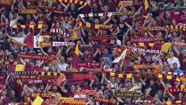 Show total la Sevilla - AS Roma! Atmosferă nebună în tribune la finala Europa League_37
