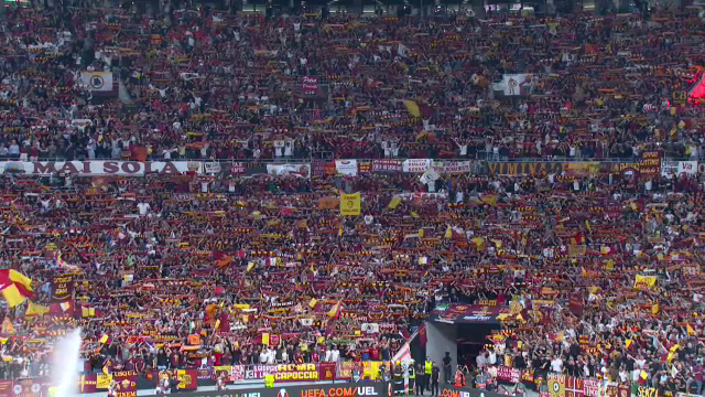 Show total la Sevilla - AS Roma! Atmosferă nebună în tribune la finala Europa League_40