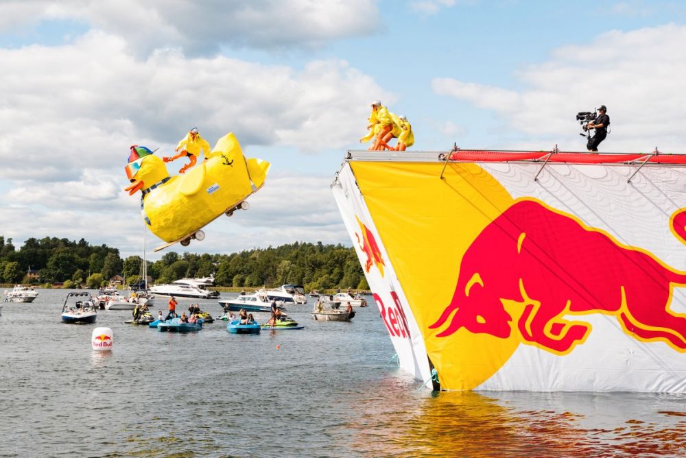 Red Bull Flugtag, competiția mașinăriilor zburătoare și a piloților neînfricați, vine în septembrie la București_4