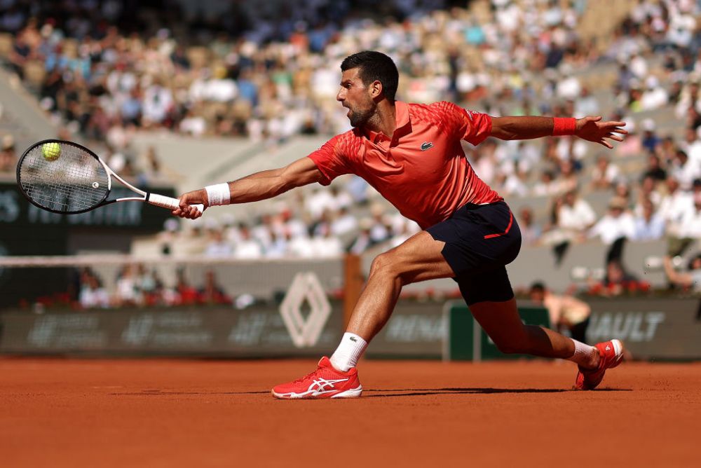 Tenis-șampanie! Ce i-a făcut Djokovic tânărului Alcaraz, în debutul semifinalei Roland Garros_12