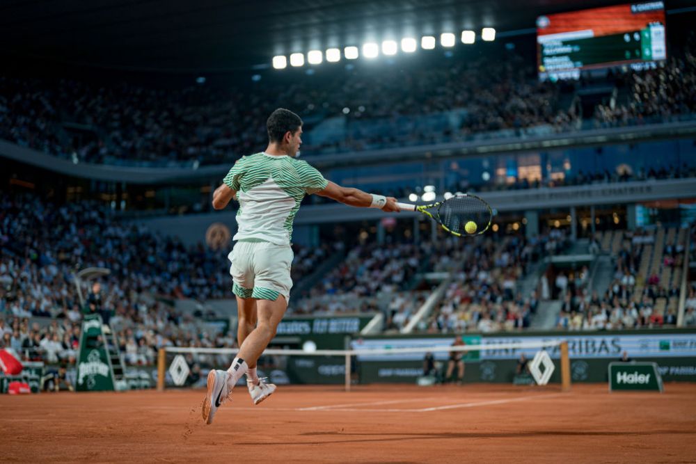 Tenis-șampanie! Ce i-a făcut Djokovic tânărului Alcaraz, în debutul semifinalei Roland Garros_19