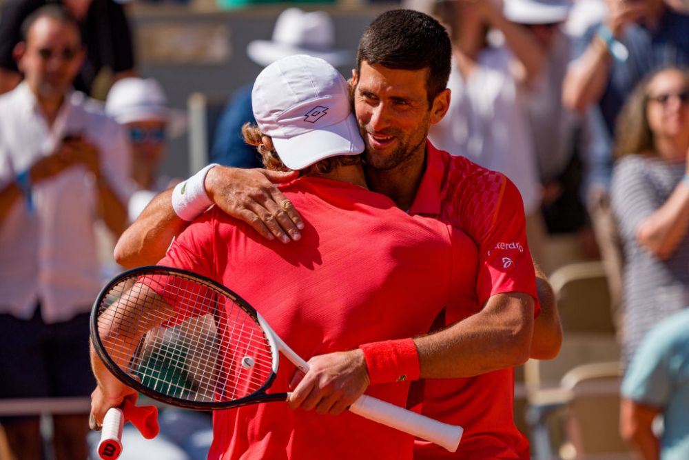 Tenis-șampanie! Ce i-a făcut Djokovic tânărului Alcaraz, în debutul semifinalei Roland Garros_4
