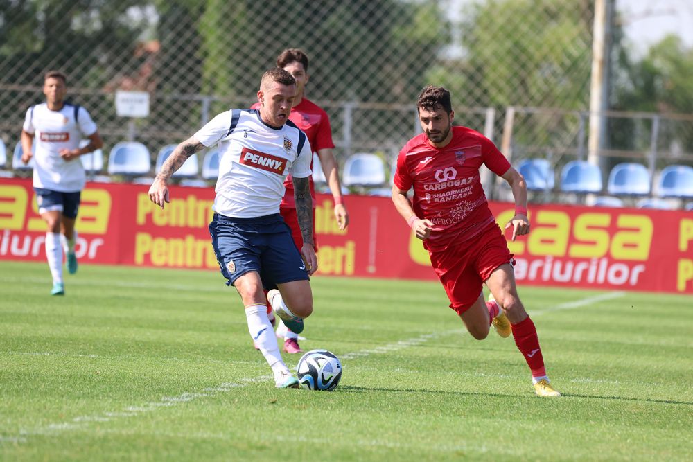 Naționala lui Edward Iordănescu a disputat un meci amical duminică dimineața!_2