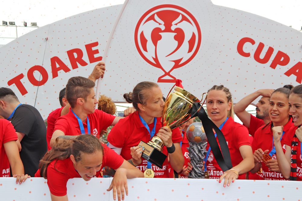 Finala Cupei României feminin, în imagini. Carmen București a cucerit primul trofeu din istoria clubului_92