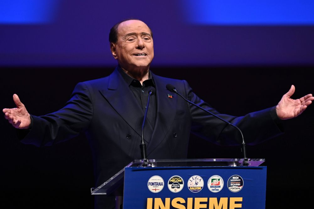 A murit Silvio Berlusconi! Fostul patron al marelui AC Milan avea 86 de ani_4