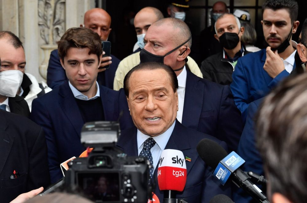 A murit Silvio Berlusconi! Fostul patron al marelui AC Milan avea 86 de ani_6