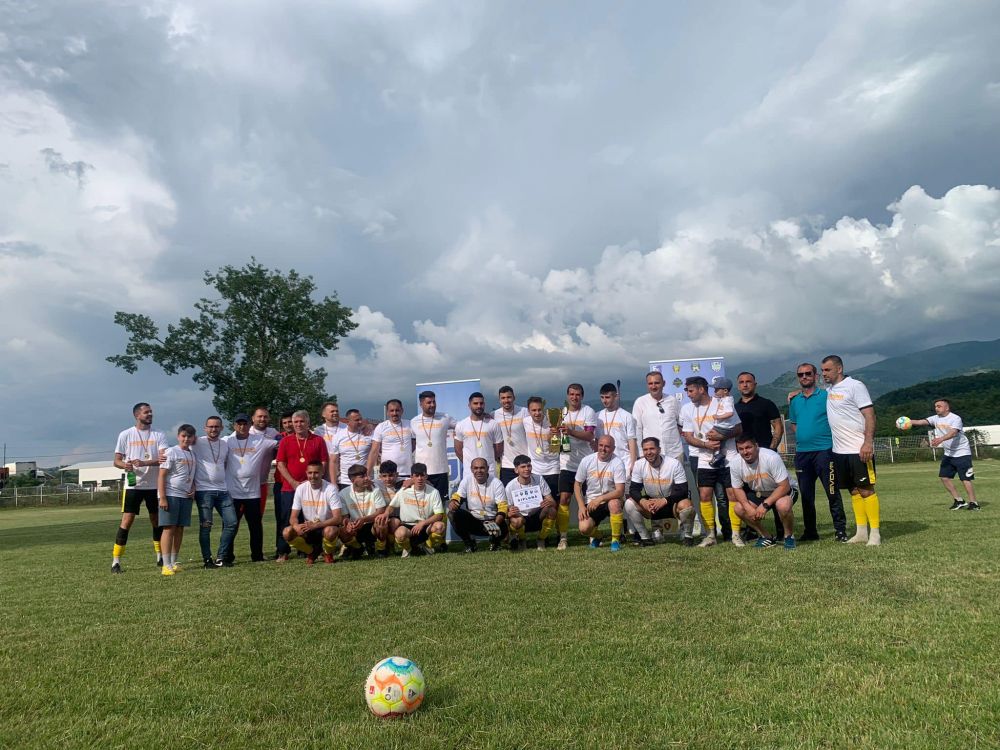 Un sat cât o țară! Echipa de fotbal din Slatina-Timiș, campioană în Caraș-Severin: 14-2 cu Foresta în ultima etapă, urmează barajul pentru Liga 3_2