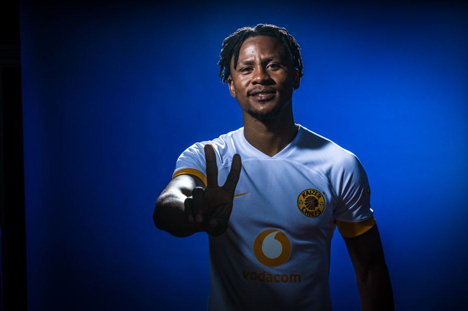 Portretul lui Siyabonga Ngezana, fotbalistul transferat de FCSB cu o finală de Champions League în CV! ”Fundaș central puternic, model de profesionist”_2