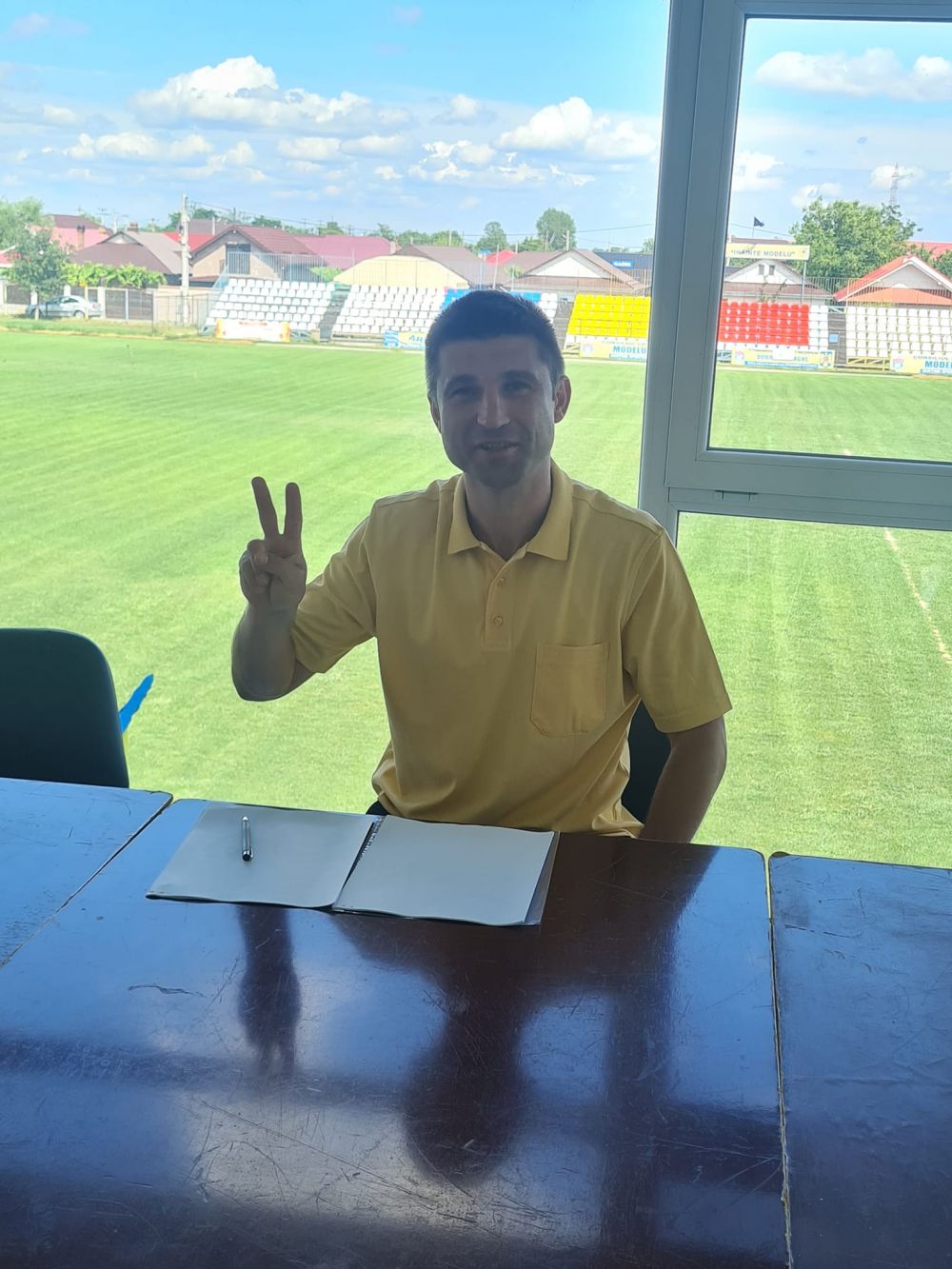 Andrei Cristea a semnat și a fost prezentat oficial la noua sa echipă_4
