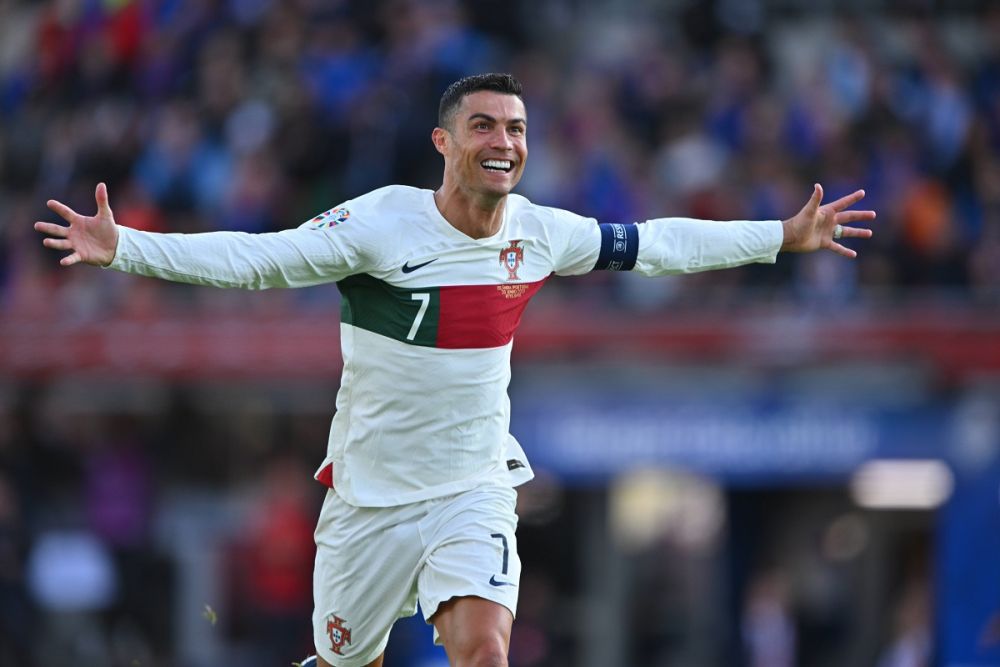 Erou și la 38 de ani! Cristiano Ronaldo i-a adus victoria Portugaliei în prelungiri, după ce a intrat în Cartea Recordurilor _1