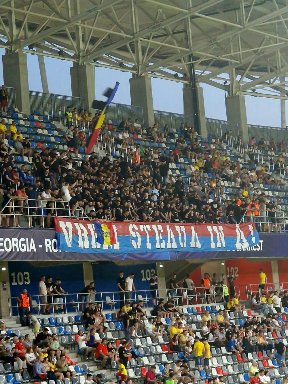 Galeria de la CSA Steaua e prezentă la România U21 - Spania U21! Ce banner au afișat fanii pe Ghencea_2